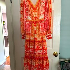 Beautiful Dress. Gorgeous color way .